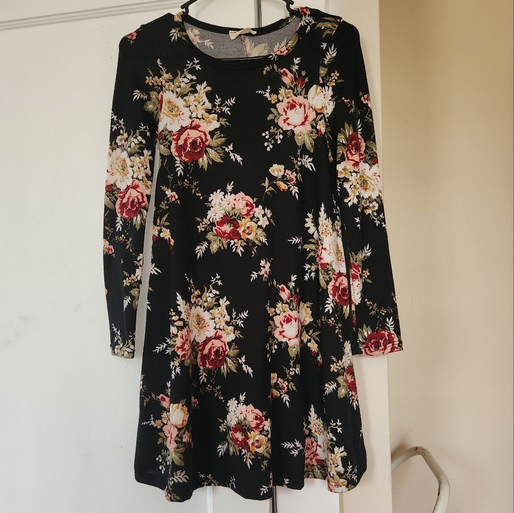 Long sleeve floral dress